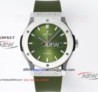  Swiss Replica Hublot Classic Fusion Green Rubber Strap Titanium Case 42MM Watch 